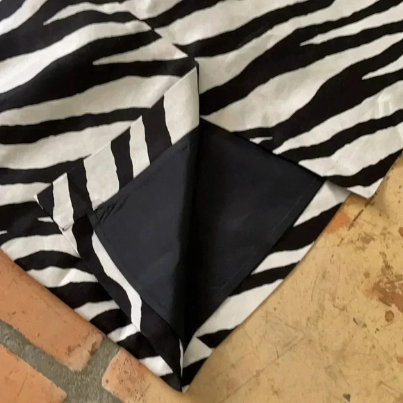 Banana Republic Linen Blend Zebra Pencil Skirt Size 4 - Picture 4 of 8